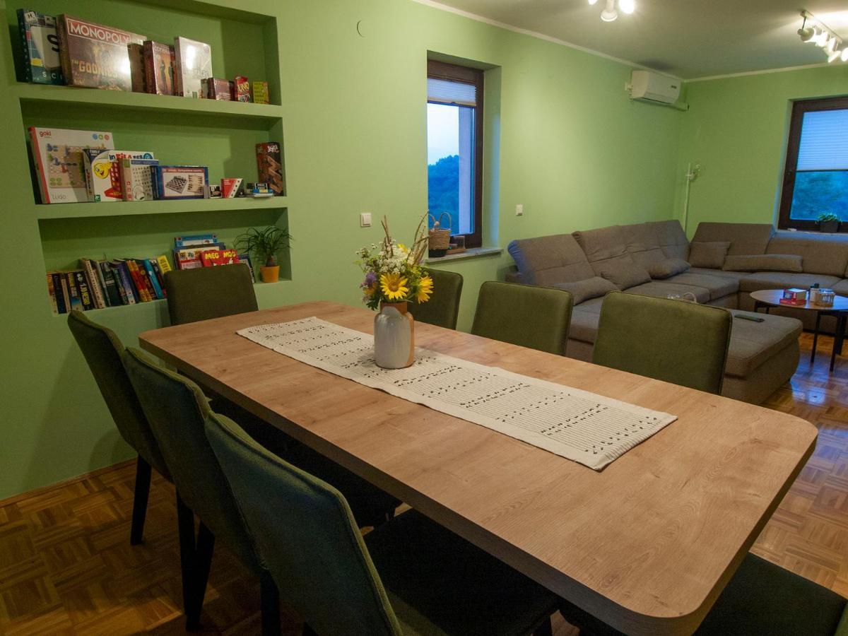 Holiday House Zarja - With Sauna And Hot Tub Bizeljsko Εξωτερικό φωτογραφία